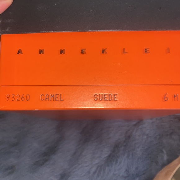 Anne Klein Vintage 90s Women's Classic Pointed Toe 4 " Heels Camel Color SZ 6 - Picture 5 of 5